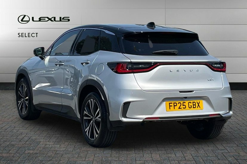 Lexus LBX 1.5 Vvt-ie Takumi Design Suv Hybrid E-c Black #3