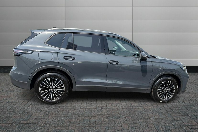 Volkswagen Tiguan Volkswagen Tiguan Match 1.5 Etsi 150 Ps 7-Speed Ds EN75NXF Grey #4