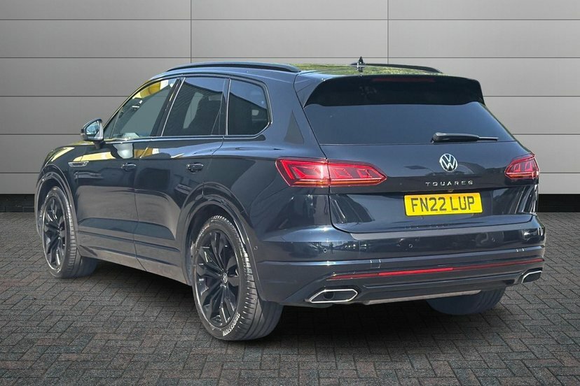Volkswagen Touareg 3.0 Tdi V6 Black Edition Suv Tiptronic FN22LUP Blue #3