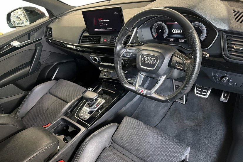 Audi Q5 2.0 Tfsi 45 Black Edition Sportback S T DG73CHO Grey #6
