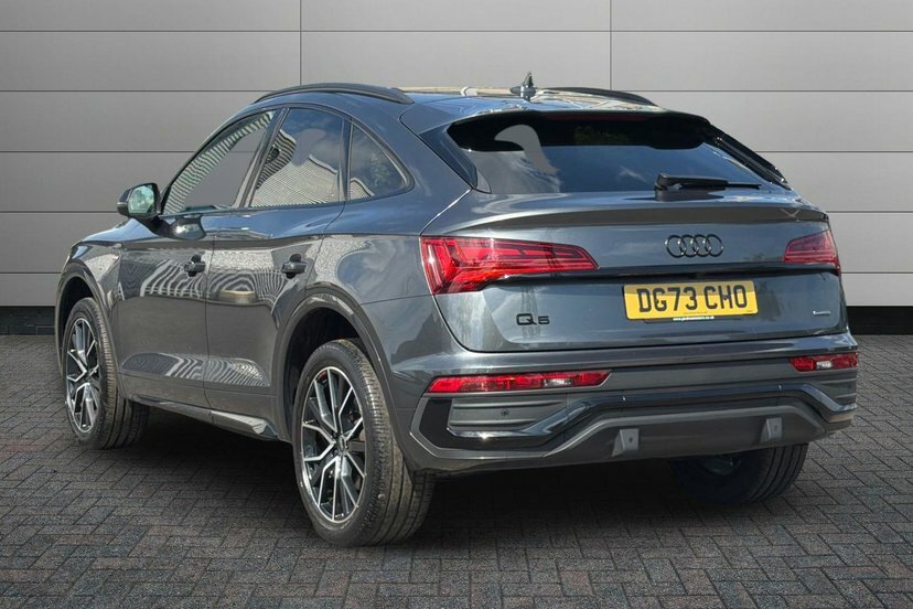 Audi Q5 2.0 Tfsi 45 Black Edition Sportback S T DG73CHO Grey #3
