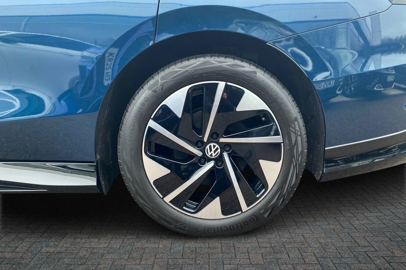 Volkswagen ID.7 Pro S 86Kwh Match Plus Fastback Blue #5