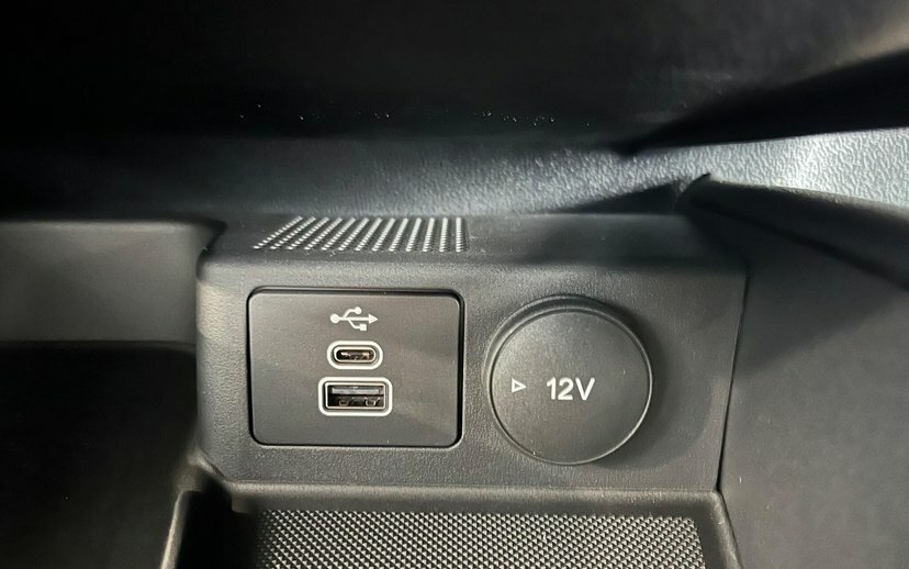Ford Kuga 1.5 Ecoboost 150 Titanium Edition  #24