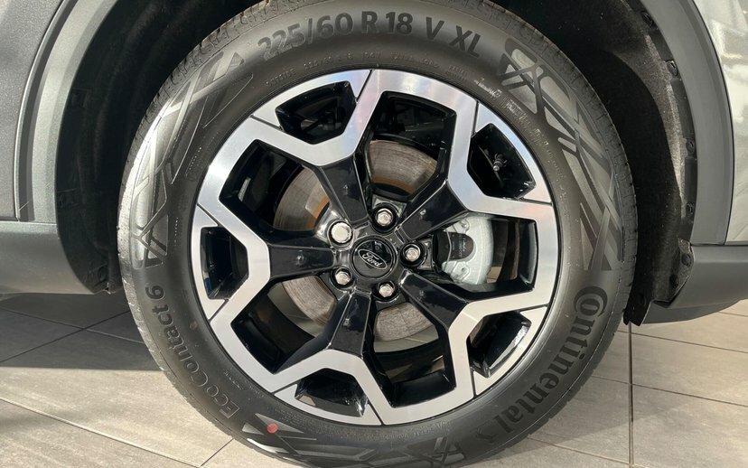Ford Kuga 1.5 Ecoboost 150 Titanium Edition  #29