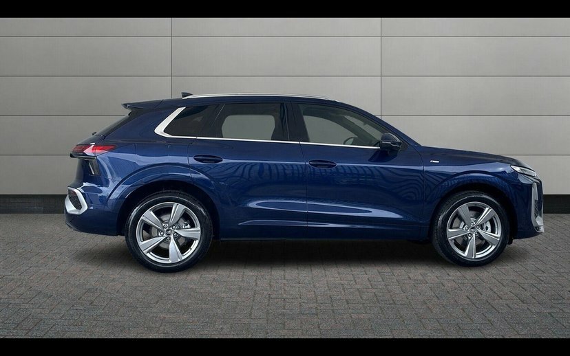 Audi Q3 1.5 Tfsi S Line Suv S Tronic 150 Ps EK26NNF Blue #4