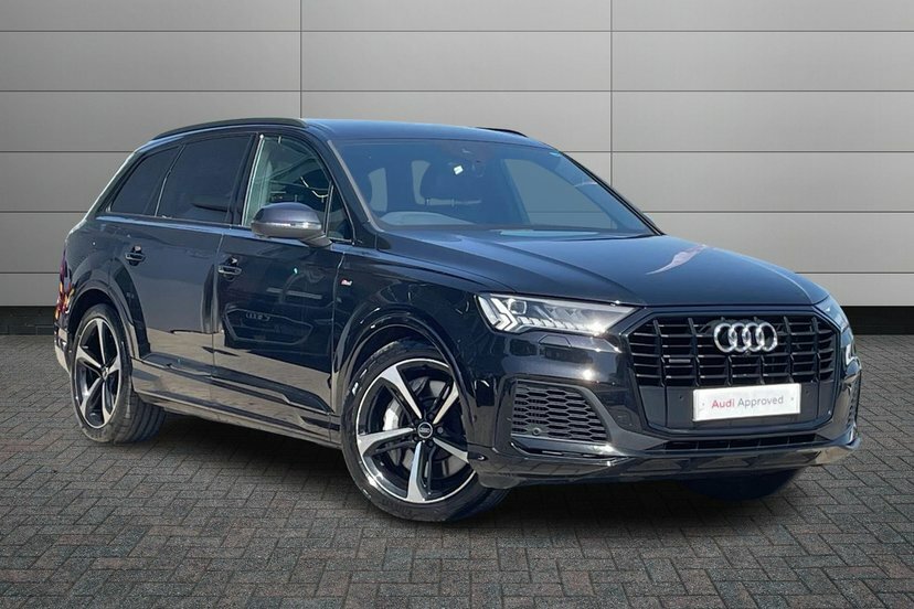 Audi Q7 3.0 Tfsie V6 55 Black Edition Suv Plug- Black