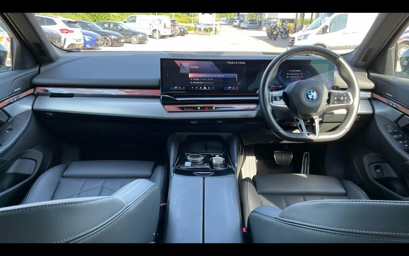 BMW 5 Series 530E M Sport Pro Pack Grey #4