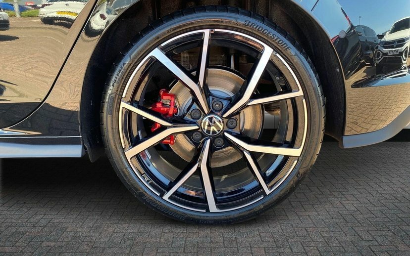 Volkswagen Golf 2.0 Tsi Gti Dsg MT26VUM Black #5