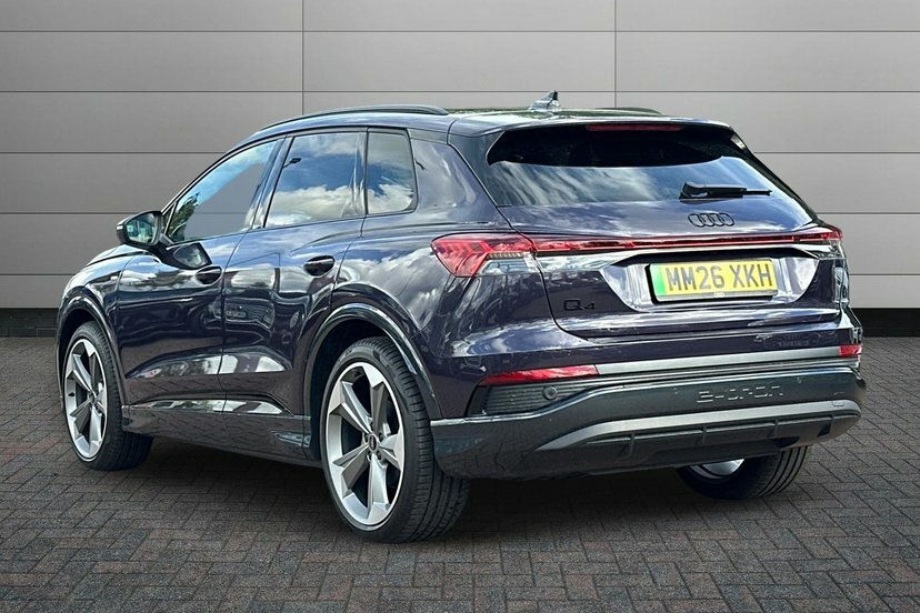 Audi Q4 E Tron 45 Black Edition Suv 82Kwh 286 MM26XKH Grey #3