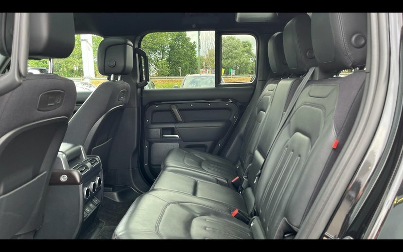 Land Rover Defender 110 3.0 D200 S 110 Green #12