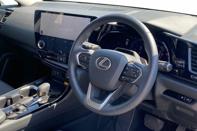 Lexus NX 2.5 450H 18.1Kwh Premium Suv Plug-in H  #6