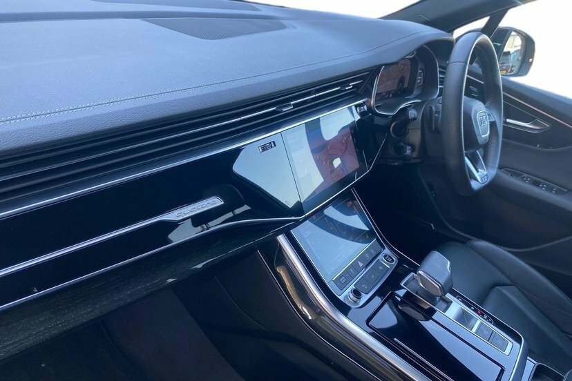 Audi Q7 3.0 Tfsi V6 55 Black Edition Suv Tiptro Grey #2