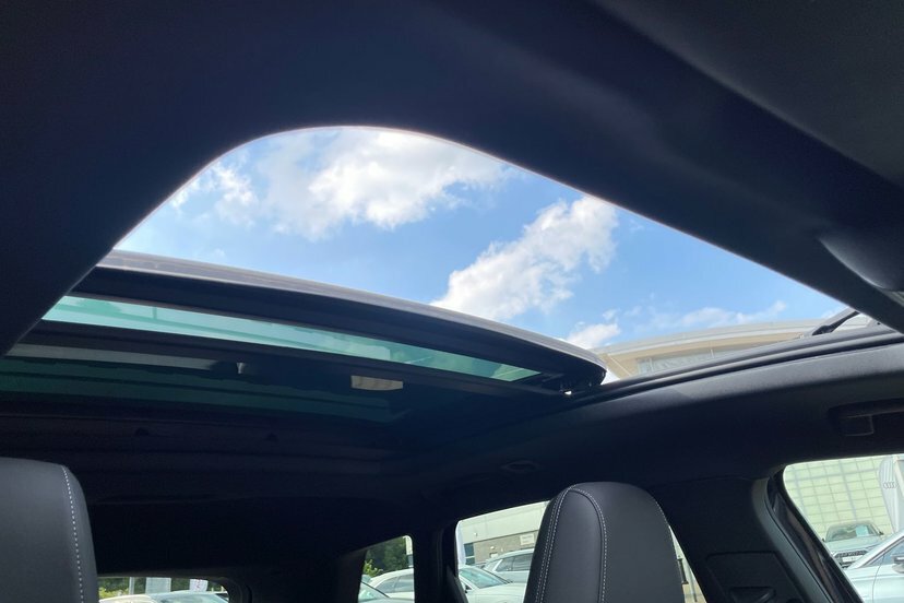 Audi Q4 E Tron 210Kw 45 Quattro 82Kwh Black Edition Blue #14