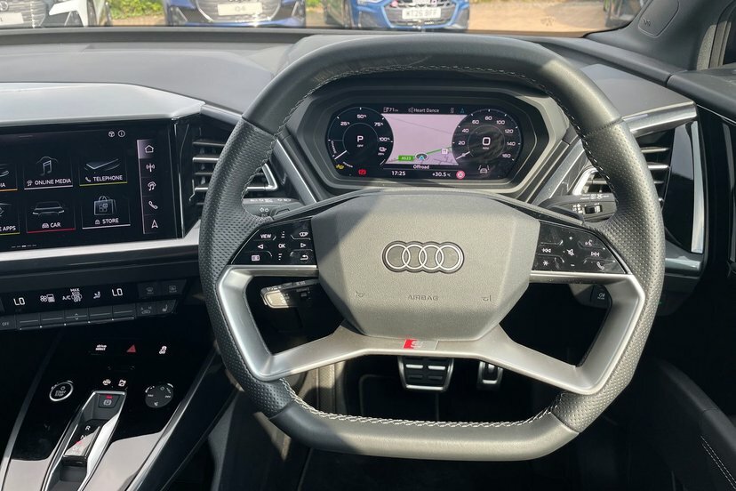 Audi Q4 E Tron 210Kw 45 Quattro 82Kwh Black Edition Blue #20