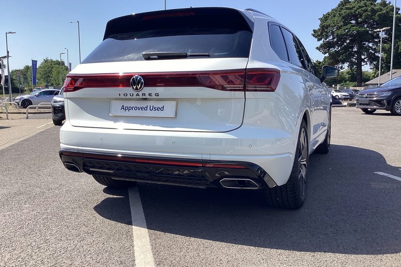 Volkswagen Touareg Elegance Black #19