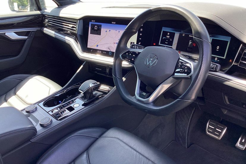 Volkswagen Touareg 3.0 Tdi V6 Black Edition Suv Tiptronic White #6
