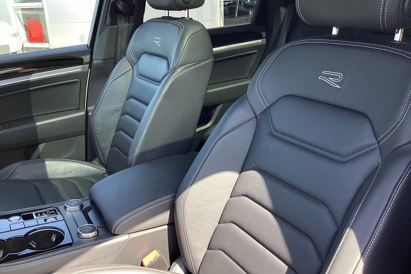 Volkswagen Touareg Elegance Black #21