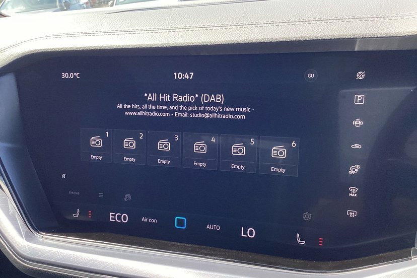 Volkswagen Touareg Elegance Black #25