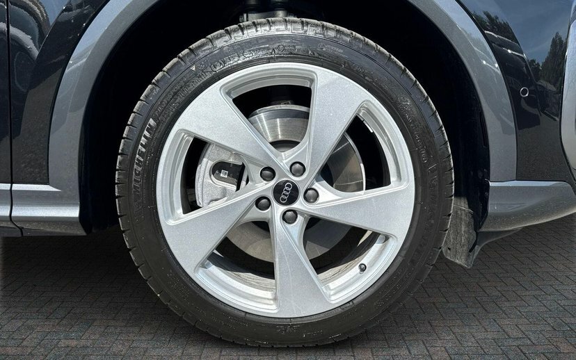 Audi Q5 2.0 E-hybrid 25.9Kwh S Line Suv Plug-in EK26VBN Black #5
