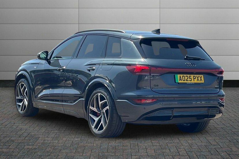 Audi Q6 E-Tron 100Kwh Edition 1 Suv Quattro 38 Grey #2