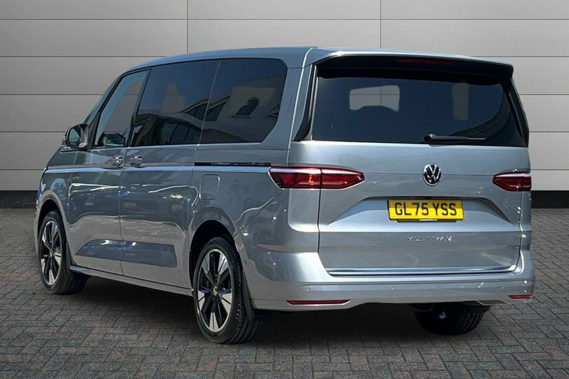Volkswagen Multivan 2.0 Tdi Style Long Mpv Dsg 150 Ps Silver #3