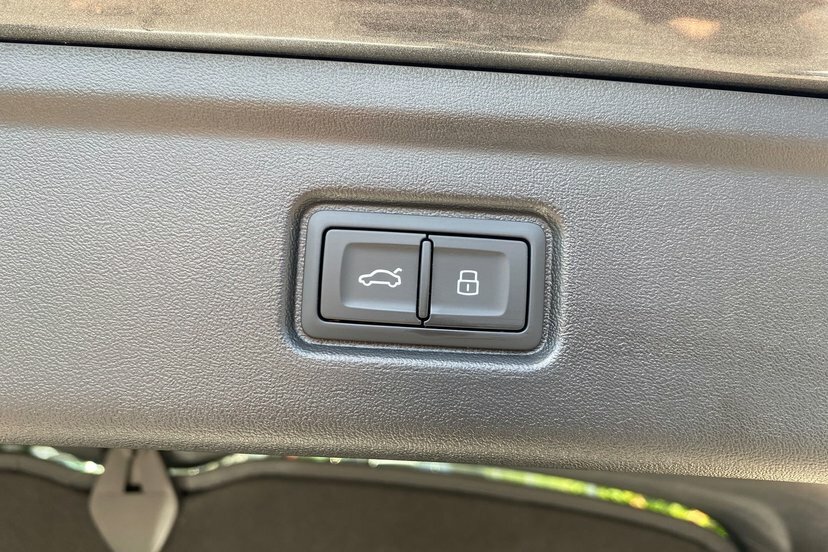 Audi A6 E-tron Avant Avant Sport E-tron Quattro 315,00 Kw White #17