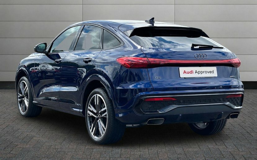 Audi Q5 2.0 Tfsi Edition 1 Sportback S Tronic Q EK26ARO Blue #3