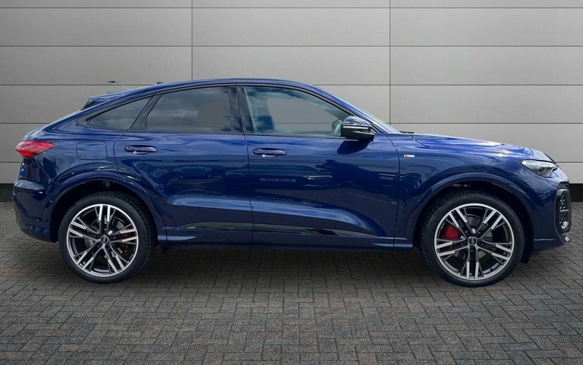 Audi Q5 2.0 Tfsi Edition 1 Sportback S Tronic Q EK26ARO Blue #4