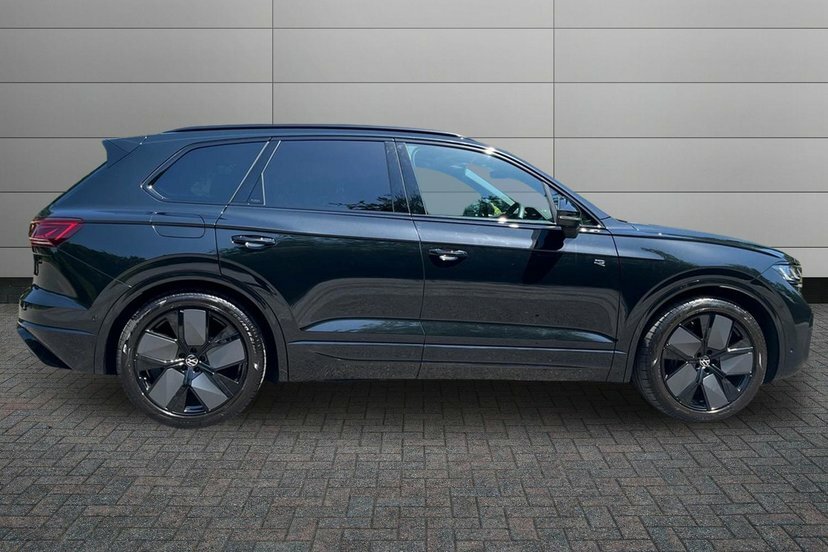Volkswagen Touareg 3.0 V6 Tdi Final Edition Suv Tiptronic Black #4
