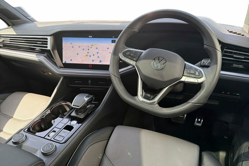 Volkswagen Touareg 3.0 V6 Tdi Final Edition Suv Tiptronic AO75GDE Black #6