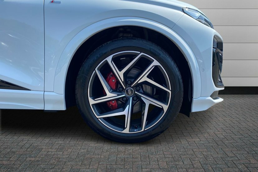 Audi Q6 E-Tron 100Kwh Edition 1 Sportback Quatt White #5