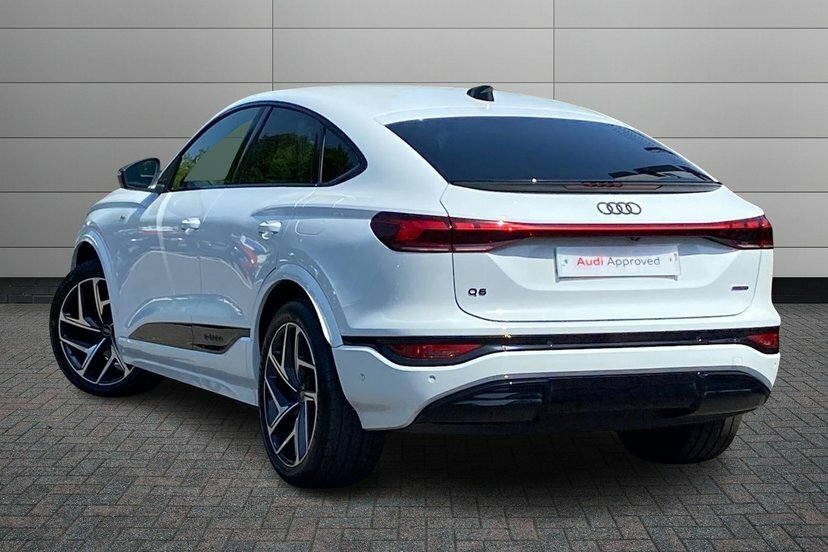 Audi Q6 E-Tron 100Kwh Edition 1 Sportback Quatt White #3
