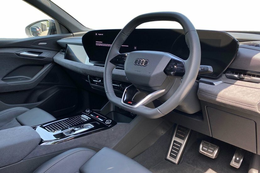 Audi Q6 E-Tron 100Kwh Edition 1 Sportback Quatt White #6