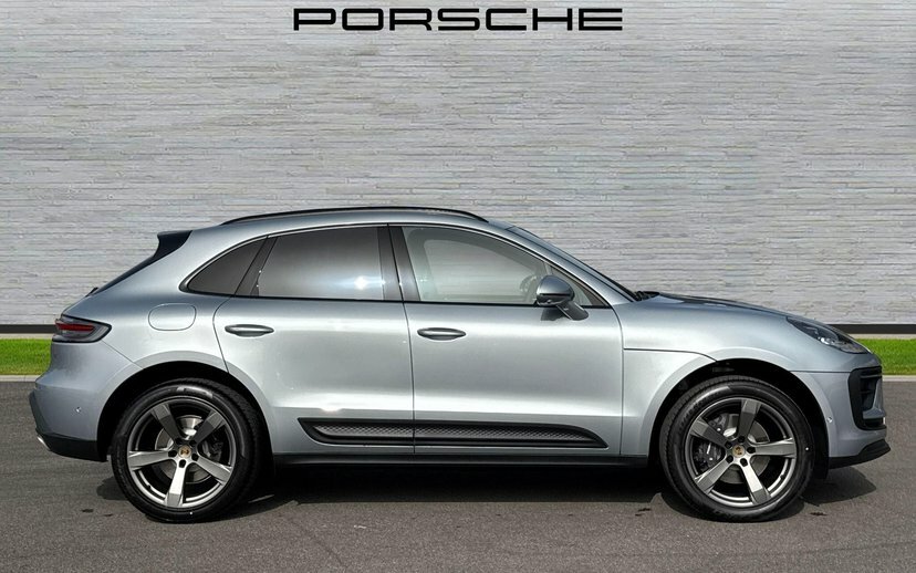Porsche Macan 2.0T Suv Pdk 4Wd 265 Ps HJ26VKH Silver #2