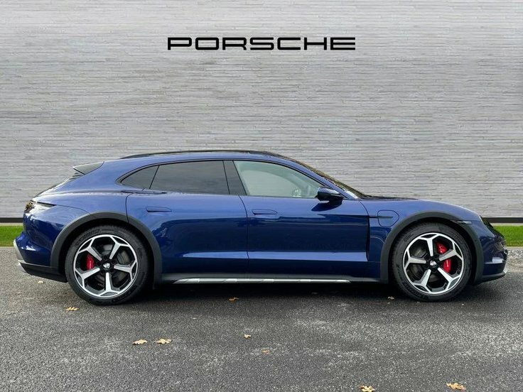 Porsche Taycan 320Kw 4 105Kwh Grey #2