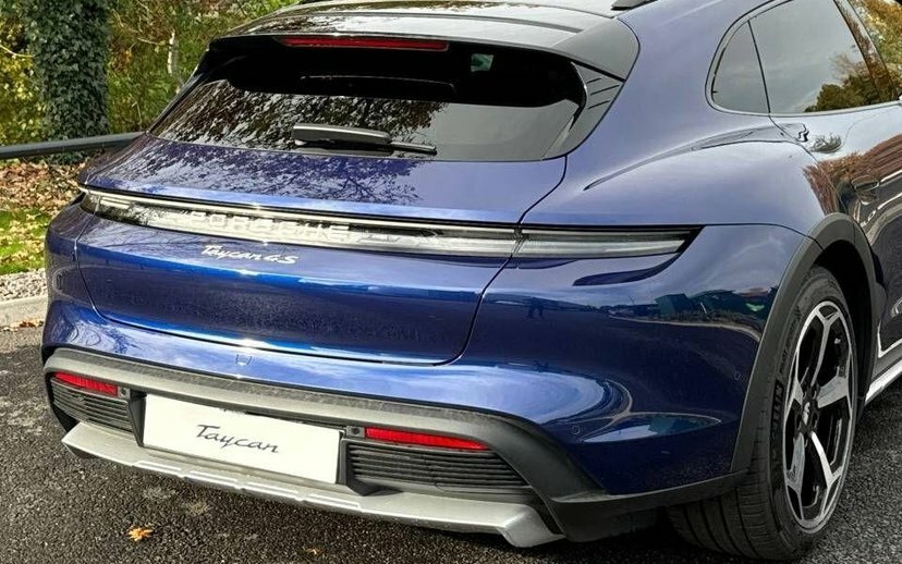 Porsche Taycan 320Kw 4 105Kwh Grey #18