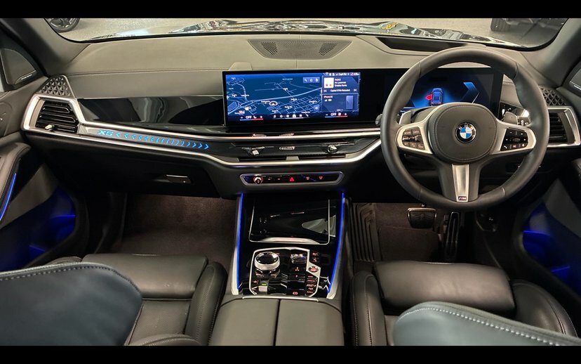 BMW X5 X5 Xdrive40d M Sport RJ26EJE Black #4