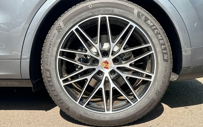 Porsche Cayenne 3.0 V6 E-hybrid 25.9Kwh Black Edition Suv Petr Grey #6