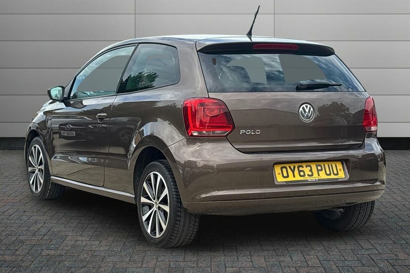 Volkswagen Polo Match Edition White #3