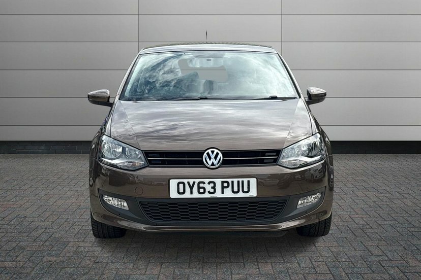 Volkswagen Polo Match Edition White #7