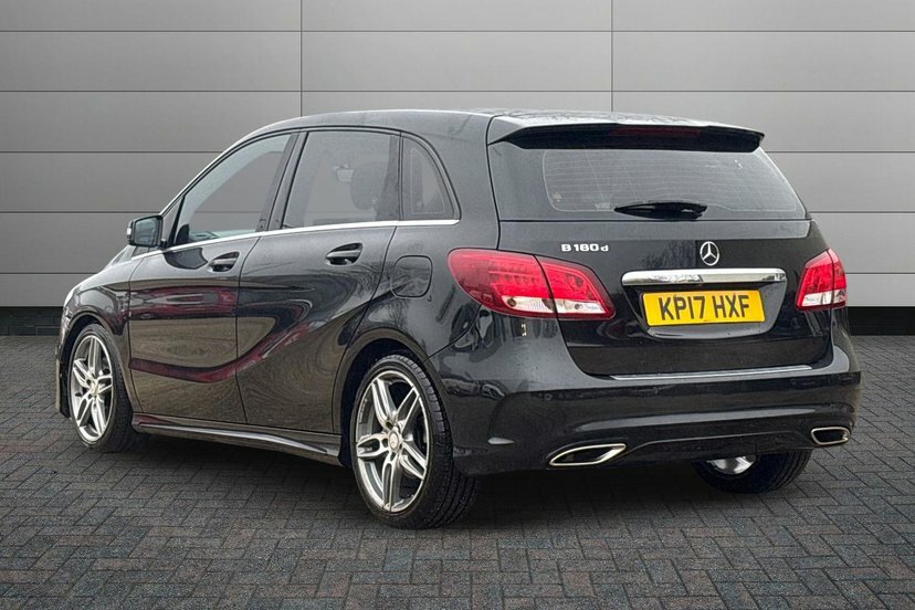 Mercedes-Benz B Class 1.5 B180d Amg Line Executive Mpv 7G-d Black #3