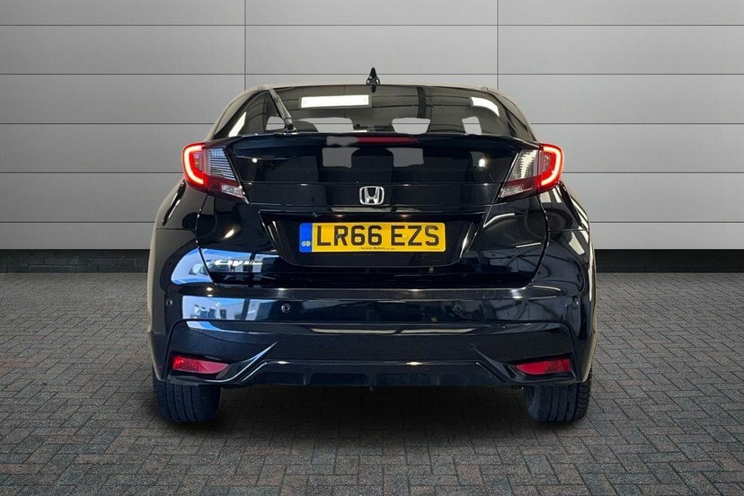 Honda Civic Hatchback 1.8 I-vtec Se Plus Euro 6 Ss 201 Red #12