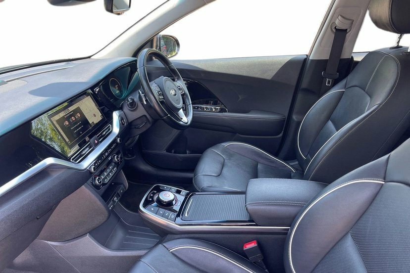 Kia e-Niro 64Kwh 4 Suv 201 Bhp Black #2