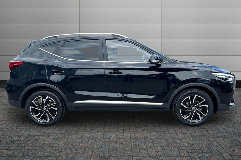 MG ZS 1.0 T-gdi Exclusive Suv 111 Ps Black #4