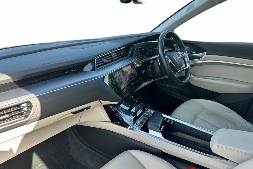 Audi E-tron 55 Suv Quattro 95Kwh 408 Ps Blue #2