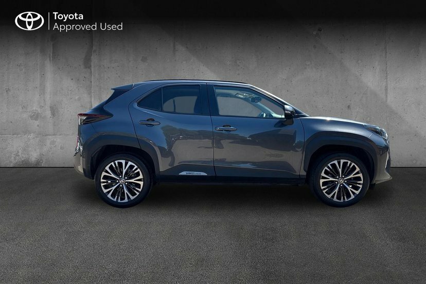 Toyota Yaris Cross Dynamic Blue #16
