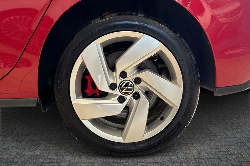 Volkswagen e-Golf 1.4 Tsi 13Kwh Gte Hatchback Plug-in Hyb Red #5