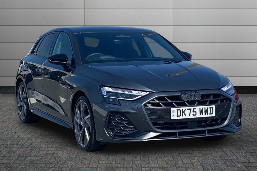 Audi A3 1.5 Tfsi Black Edition Sportback S Tron Grey
