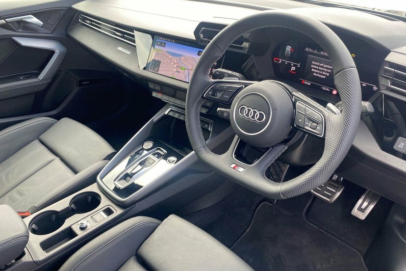 Audi A3 1.5 Tfsi Black Edition Sportback S Tron KM75GFX Black #6
