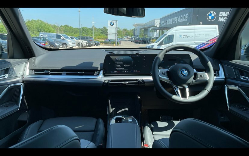 BMW iX1 30 66.5Kwh M Sport Suv Xdrive 1 Black #4